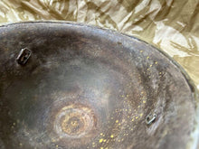 Lade das Bild in den Galerie-Viewer, WW2 Mk3 High Rivet Turtle - British / Canadian Army Helmet - Nice Original - The Militaria Shop