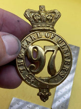 Load image into Gallery viewer, Original British Army 97th Regiment of Foot (The Earl of Ulster) Glengarry Badge - The Militaria Shop