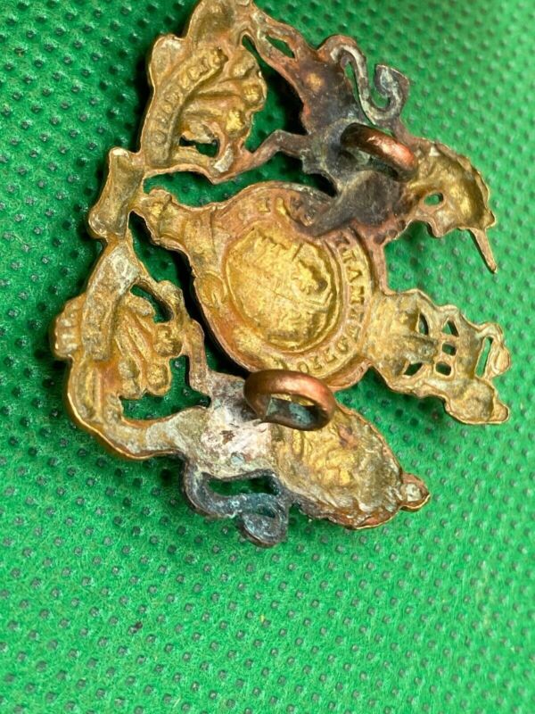 Original WW1 / WW2 British Army General Service Cap Badge - The Militaria Shop