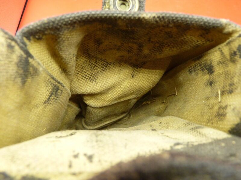 Original WW2 Canadian Army 37 Pattern Bren Pouch - The Militaria Shop