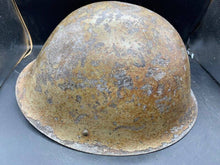 Charger l'image dans la galerie, Original WW2 Onwards (1945-1952) British Army Mk4 Turtle Helmet - The Militaria Shop