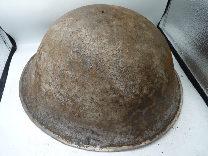 Mk3 Canadian / British Army Original WW2 Turtle Helmet High Rivet - The Militaria Shop