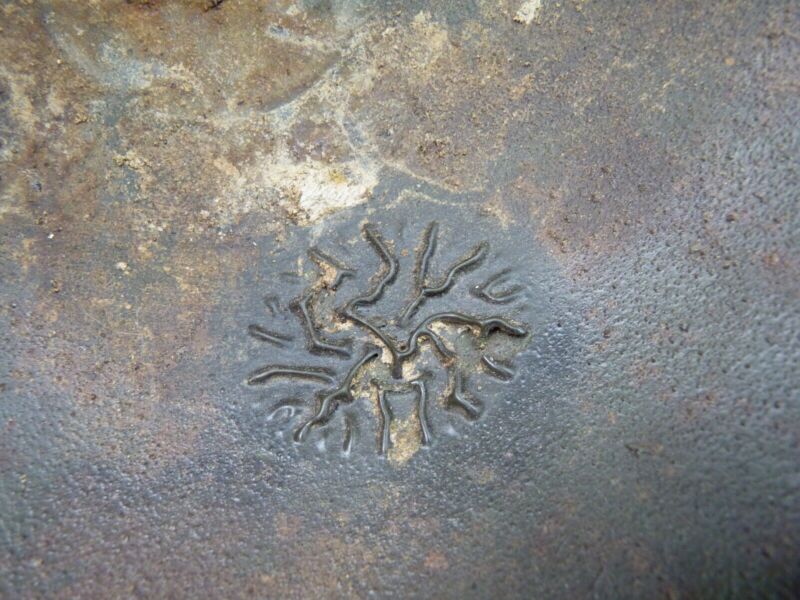 Original WW2 British / Canadian Mk3 Turtle Helmet Untouched Paint - The Militaria Shop