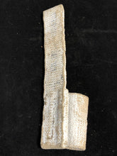 Charger l'image dans la galerie, Original WW2 British Army 37 Pattern No.4 Stick Bayo Webbing Frog - The Militaria Shop