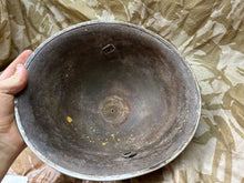 Lade das Bild in den Galerie-Viewer, WW2 Mk3 High Rivet Turtle - British / Canadian Army Helmet - Nice Original - The Militaria Shop
