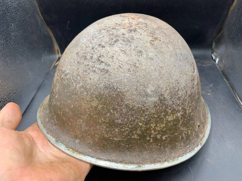 Original WW2 Onwards (1945-1952) British Army Mk4 Turtle Helmet - The Militaria Shop