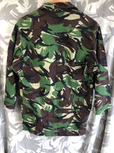Load image into Gallery viewer, Size 160/96 - Vintage British Army DPM Lightweight Combat Jacket Smock - The Militaria Shop