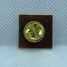 Load image into Gallery viewer, Gloucestershire Regiment - NEW British Army Military Cap/Tie/Lapel Pin Badge #39 - The Militaria Shop