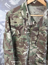 Charger l'image dans la galerie, Genuine British Army MTP Combat Jacket - 190/96 - The Militaria Shop