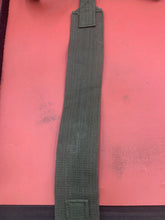 Load image into Gallery viewer, Original WW2 Dated British Army 44 Pattern Shoulder Strap Complete Set - The Militaria Shop
