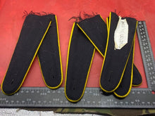 Charger l'image dans la galerie, Original Army Epaulettes / 3 Pairs Unissued - The Militaria Shop