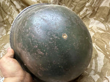 Charger l'image dans la galerie, WW2 Mk3 High Rivet Turtle - British / Canadian Army Helmet - Nice Original - The Militaria Shop