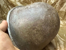 Charger l'image dans la galerie, WW2 Mk3 High Rivet Turtle - British / Canadian Army Helmet - Nice Original - The Militaria Shop