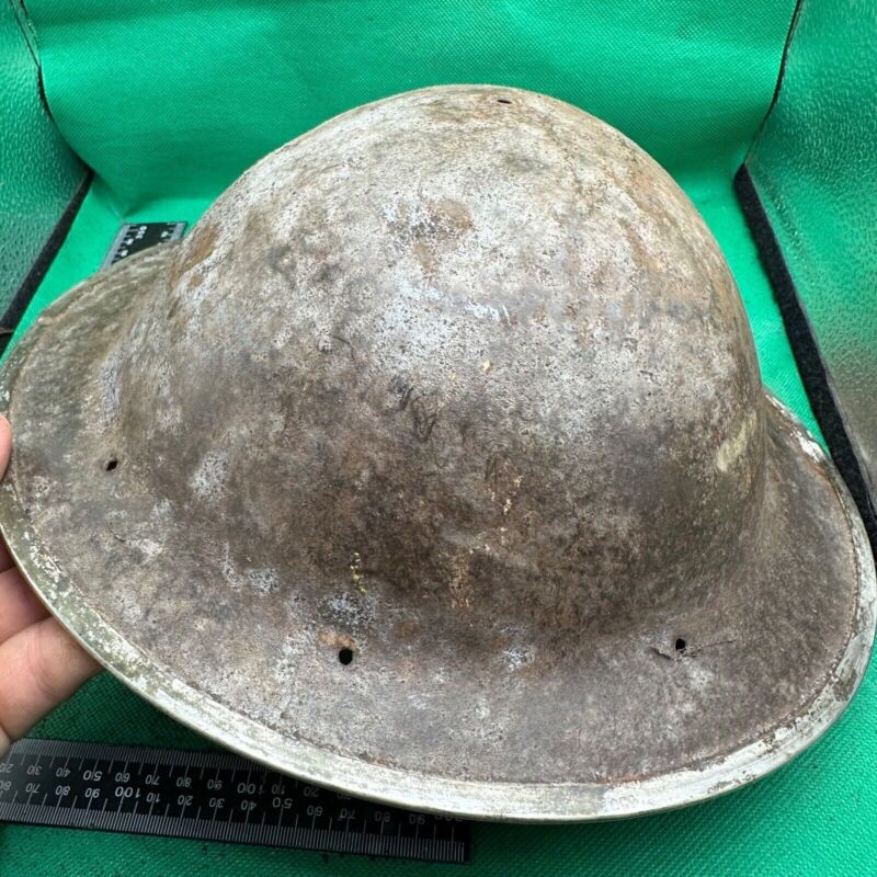 British Army Mk2 Brodie Helmet - Original WW2 - South African Manufactured - The Militaria Shop