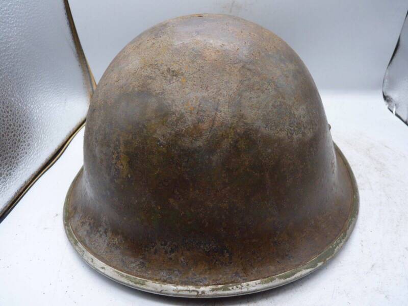 Original WW2 British / Canadian Army Mk3 High Rivet Turtle Army Combat Helmet - The Militaria Shop