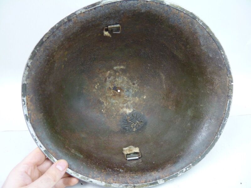 Original WW2 British / Canadian Mk3 Turtle Helmet Untouched Paint - The Militaria Shop