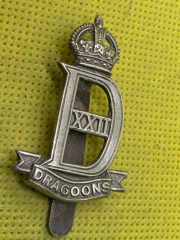 British Army - 22nd Dragoons Cap Badge - The Militaria Shop