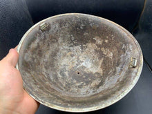 Charger l'image dans la galerie, Original WW2 Onwards (1945-1952) British Army Mk4 Turtle Helmet - The Militaria Shop