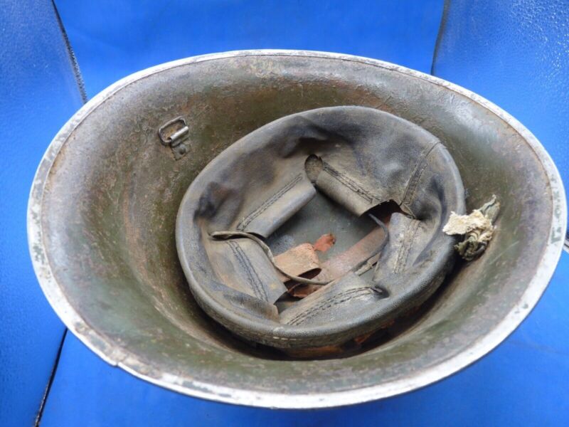 Original WW2 British / Canadian Army Mk3 High Rivet Turtle Army Helmet & Lin - The Militaria Shop