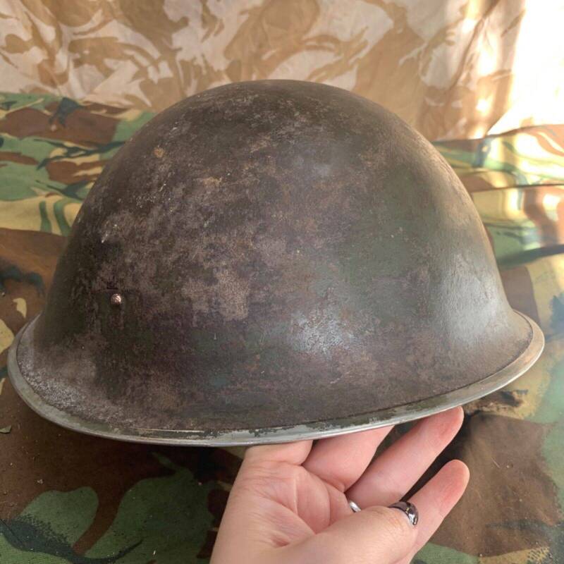 Original WW2 British / Canadian Mk3 Army Combat Turtle Helmet - The Militaria Shop