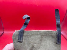 Lade das Bild in den Galerie-Viewer, Original British Army Soldiers Gaiter Spat 37 Pattern Webbing (Single) - The Militaria Shop