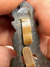 Charger l'image dans la galerie, Original WW2 British Army Royal Army Labour Corps Bakelite Economy Cap Badge - The Militaria Shop