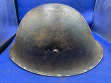 Load image into Gallery viewer, WW2 Canadian / British Army Mk3 Turtle Helmet Original - The Militaria Shop