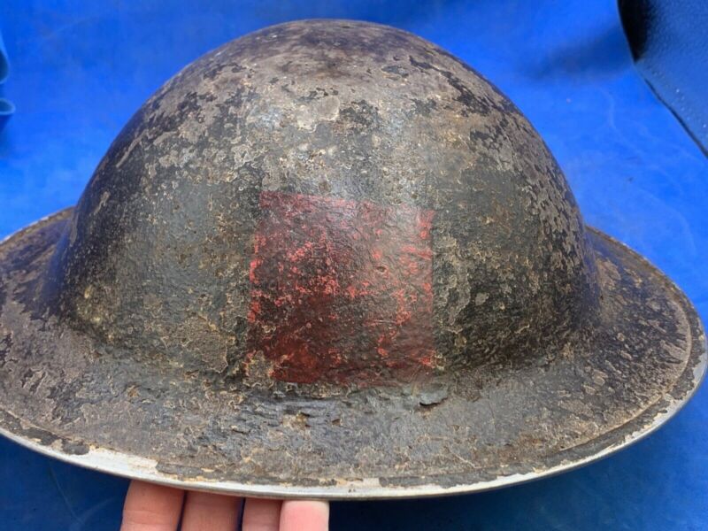 Original WW2 British Army Combat Helmet Mk2 Brodie - Div Signed - The Militaria Shop