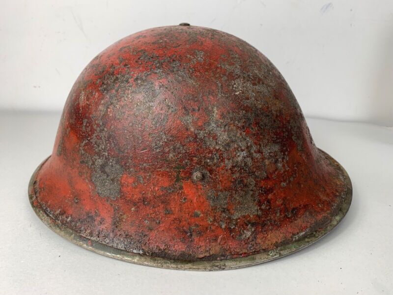 Mk3 Canadian / British Army Original WW2 Turtle Helmet High Rivet - The Militaria Shop