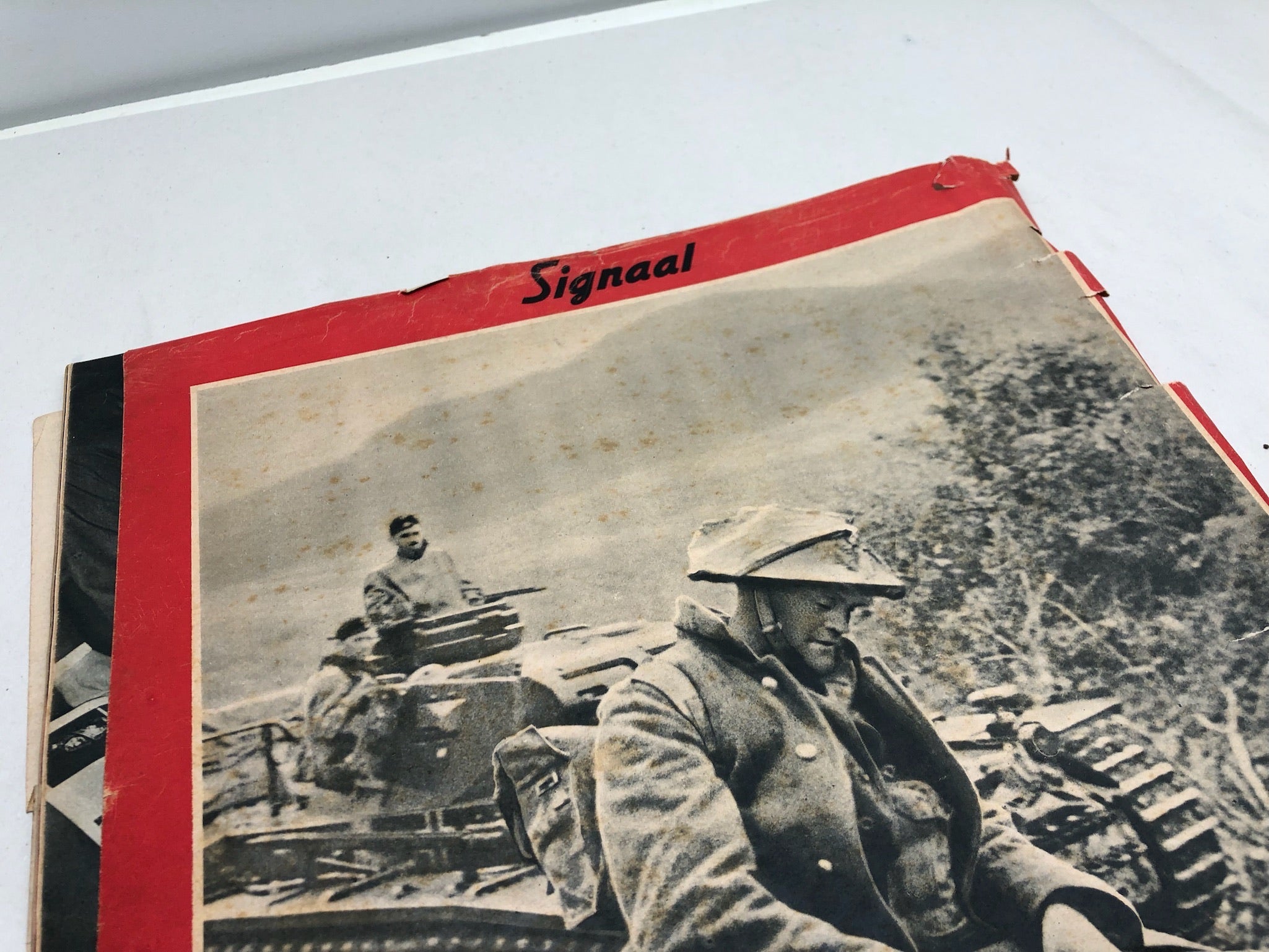 Original Dutch Language WW2 Propaganda Signaal Magazine - No.11 1941 - The Militaria Shop