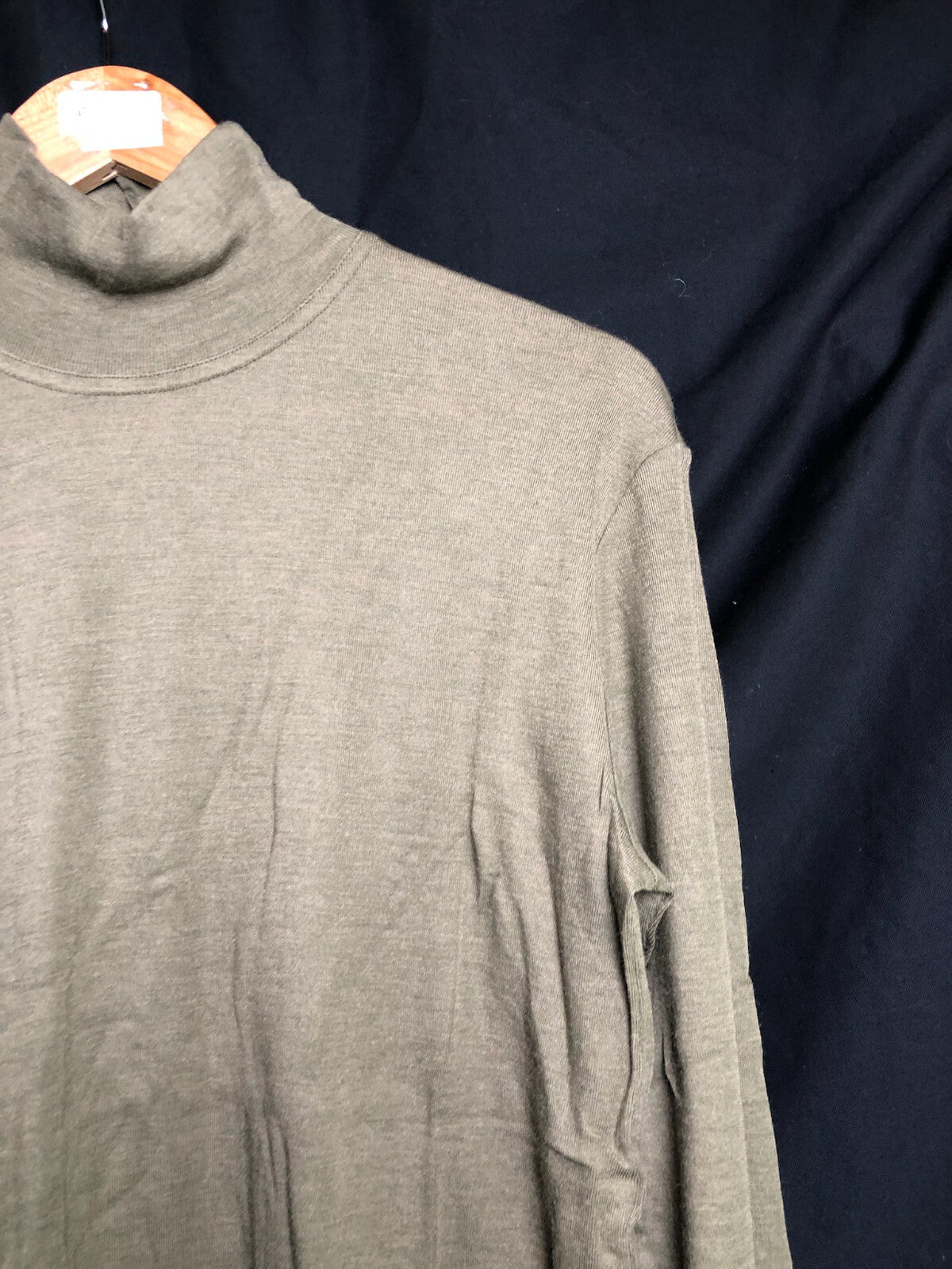 Genuine NEW British Army Undershirt FR Light Olive for Air Crew - Size 170/100 - The Militaria Shop