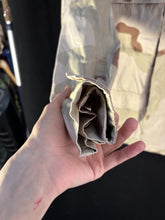 Load image into Gallery viewer, Gulf War US Army DCU Camouflaged Combat Field Coat/Jacket - Large/Long - The Militaria Shop
