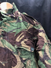 Load image into Gallery viewer, Genuine British Army Surplus Jungle DPM Combat Smock - Size 160/88 - The Militaria Shop