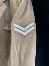 Load image into Gallery viewer, Grade 1 British Army FAD No2 Dress Uniform Jacket - Size 170/116/100 - The Militaria Shop