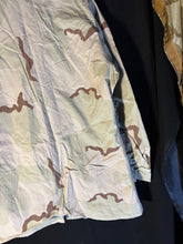 Load image into Gallery viewer, Gulf War US Army DCU Camouflaged Combat Field Coat/Jacket - Medium/Long - The Militaria Shop