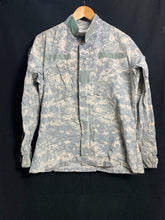 Load image into Gallery viewer, US Army Issue ACU Digicam Digital Camouflage Ripstop Shirt - 38" Chest - The Militaria Shop