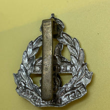Charger l'image dans la galerie, Original WW1 British Army Cap Badge - East Lancashire Regiment - The Militaria Shop