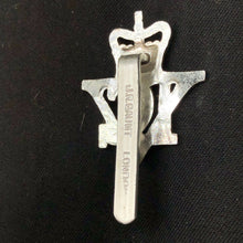 Lade das Bild in den Galerie-Viewer, Original British Staybrite Army Cap - 5th Royal Inniskilling Dragoon Guards - The Militaria Shop