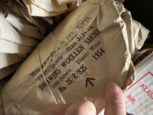 Load image into Gallery viewer, Original British Army Officer Boxer Shorts - New Old Stock - WW2 Pattern - 34" W - The Militaria Shop