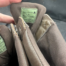 Charger l'image dans la galerie, Army Brown Leather BATES Patrol Combat Boots - Size EU 42 - UK 8M - The Militaria Shop