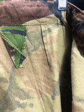 Charger l'image dans la galerie, Genuine British Army Surplus DPM Camouflaged Trousers - Size 28" Waist - The Militaria Shop