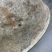 Charger l'image dans la galerie, Original WW2 British/Canadian Army Mk3 Turtle Combat Helmet - The Militaria Shop