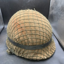 Charger l'image dans la galerie, Genuine Dutch Army M53 Euroclone of WW2 US M1 Camouflaged Helmet & Liner Set - The Militaria Shop