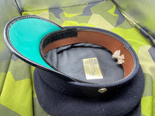 Lade das Bild in den Galerie-Viewer, Original British Army Signal Corps Cap - Size 56cm - The Militaria Shop