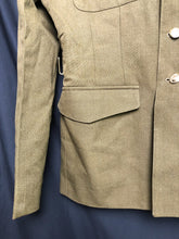 Load image into Gallery viewer, Grade 1 Used British Army No.2 Dress Uniform Jacket - Size 164/100/84 - The Militaria Shop