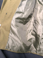 Lade das Bild in den Galerie-Viewer, Original British Army No.2 Dress Uniform Jacket - Grade 1 - Size 176/104/88 - The Militaria Shop