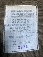 Lade das Bild in den Galerie-Viewer, Original British Army No.2 Dress Uniform Jacket - Grade 1 - Size 34 - 42" Chest - The Militaria Shop