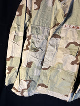 Charger l'image dans la galerie, Gulf War US Army DCU Camouflaged Combat Field Coat/Jacket - Medium/Long - The Militaria Shop