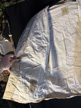 Charger l'image dans la galerie, Gulf War US Army DCU Camouflaged Combat Field Jacket Airborne - Medium/Regular - The Militaria Shop