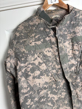 Load image into Gallery viewer, Surplus US Army ACU Combat Uniform Jacket-Large Regular - The Militaria Shop